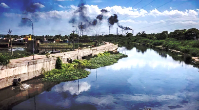 雷茨空氣懸浮風(fēng)機(jī)：讓“一個(gè)造紙廠”不再“污染一條河”！
